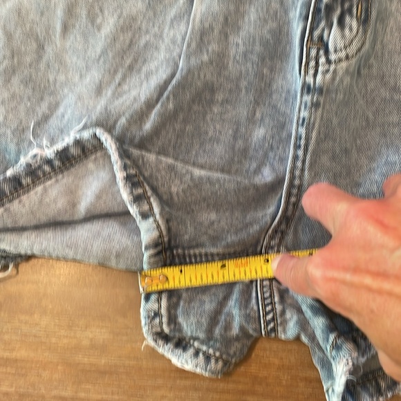 Wishlist Denim Shorts - Picture 5 of 5